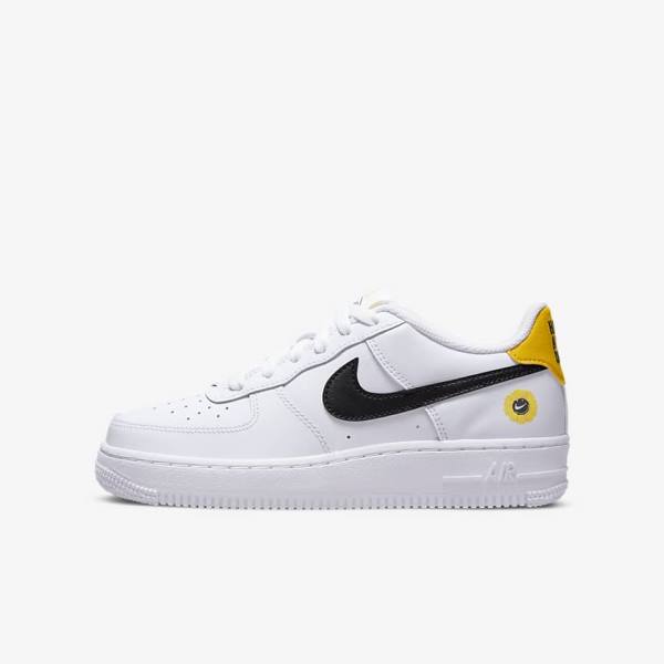 Kids\' Nike Air Force 1 LV8 Older Sneakers White / Black | NK491IWH