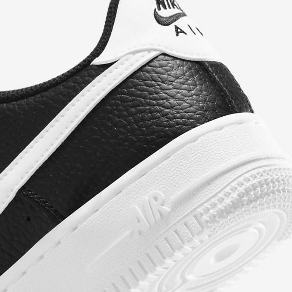 Kids' Nike Air Force 1 Older Sneakers Black / White | NK270MBD