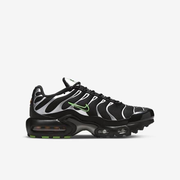 Kids' Nike Air Max Plus Older Sneakers Black / Green / Metal Silver / Black | NK503OVG