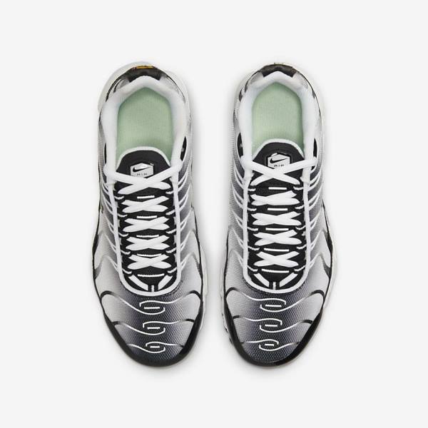 Kids' Nike Air Max Plus Older Sneakers White / Black / Silver / Mint | NK387VOG