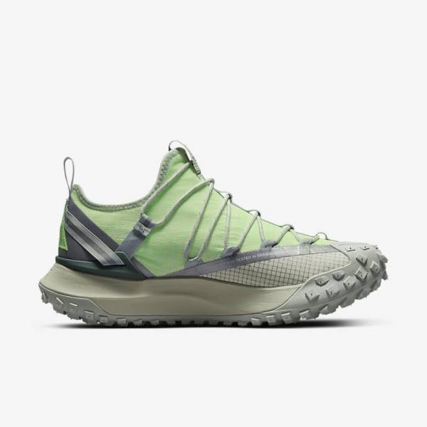 Men's Nike ACG Mountain Fly Low Sneakers Grey / Green | NK467LSR