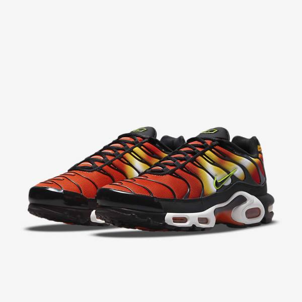 Men's Nike Air Max Plus Sneakers Orange / Gold / Black | NK951MUA