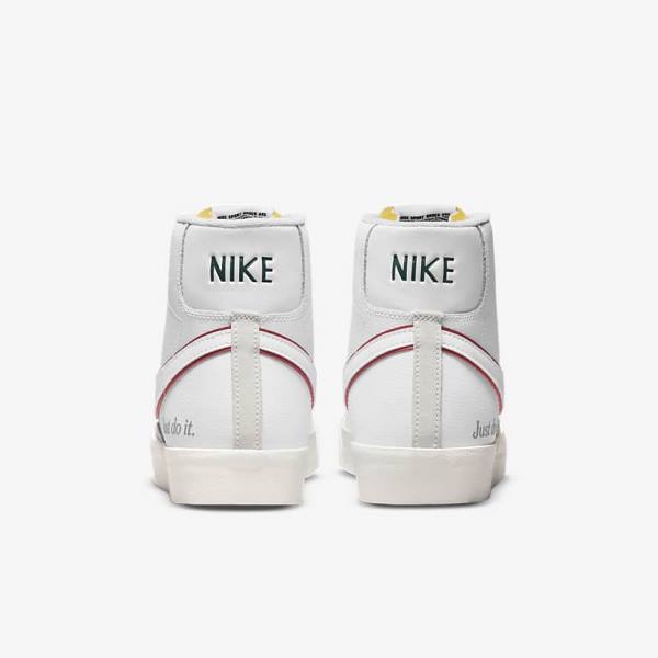 Men's Nike Blazer Mid 77 Sneakers White / Green / Metal Silver / Red | NK327VWF