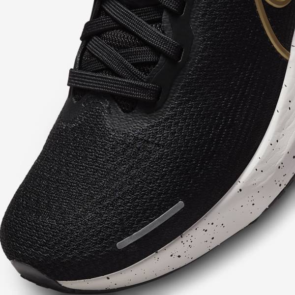 Men's Nike ZoomX Invincible Run Flyknit Road Running Shoes Black / Metal Gold | NK523LWO