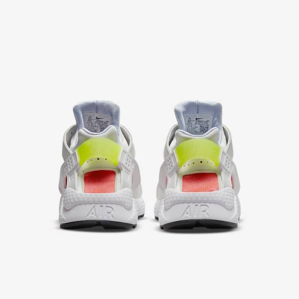 Women's Nike Air Huarache Sneakers White / Light Red / Black | NK102XIN