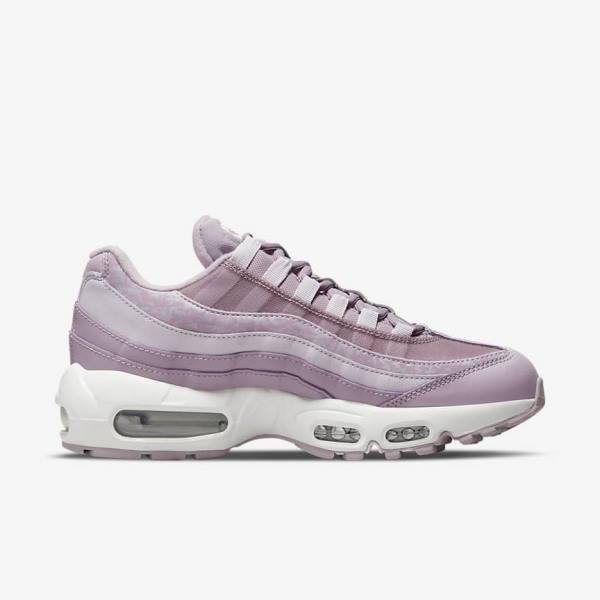 Women's Nike Air Max 95 Sneakers Purple / White / Metal Silver | NK218QYP