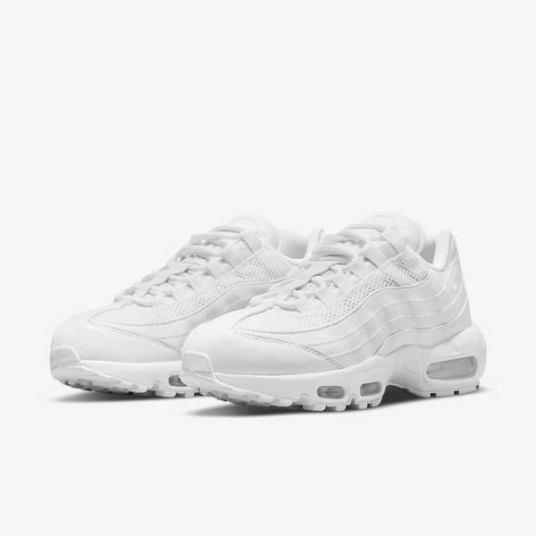 Women's Nike Air Max 95 Sneakers White / Metal Silver / White | NK261SLR