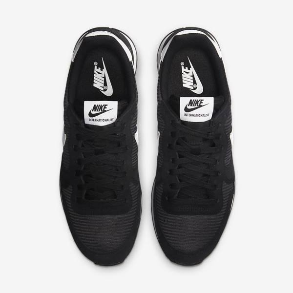 Women's Nike Internationalist Sneakers Black / Dark Grey / White | NK648FOA