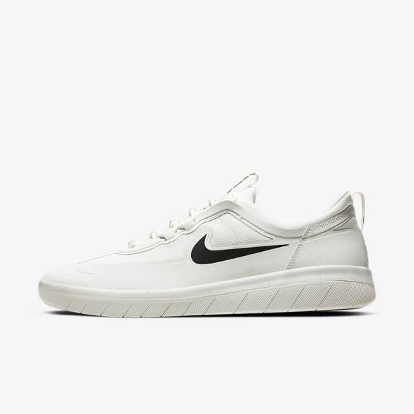 Women\'s Nike SB Nyjah Free 2 Skate Shoes White / Black | NK671DBK