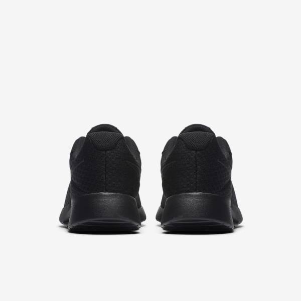 Women's Nike Tanjun Sneakers Black / White | NK183MQL