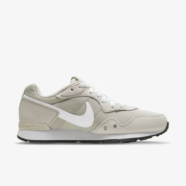 Women's Nike Venture Runner Sneakers Light Beige / Light Beige / White | NK421DCJ