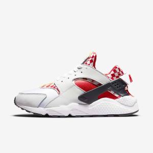 Men's Nike Air Huarache Premium Liverpool F.C. Sneakers White / Yellow / Red | NK586HRD